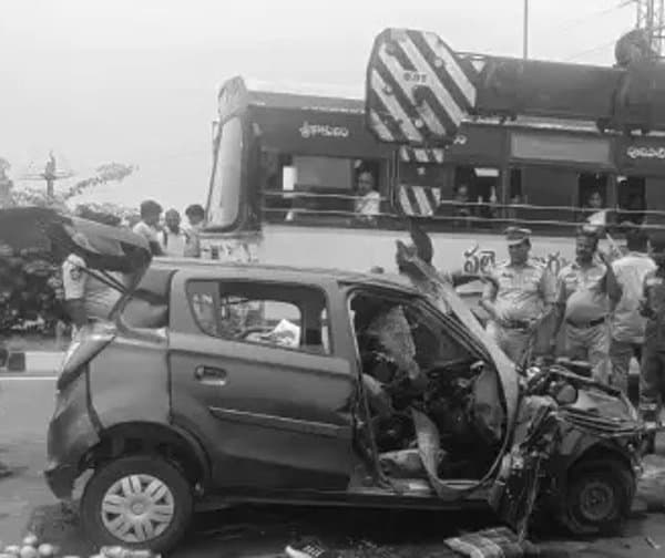 జాతీయ రహదారిపై ఘోర ప్రమాదం: తాతా-మనవరాలి మృతి