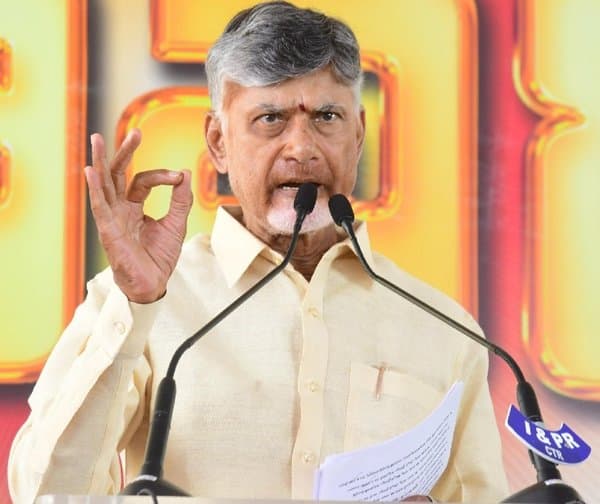 స్వర్ణాంధ్రే లక్ష్యం: అభివృద్ధి వైపు ఏపీ పయనం