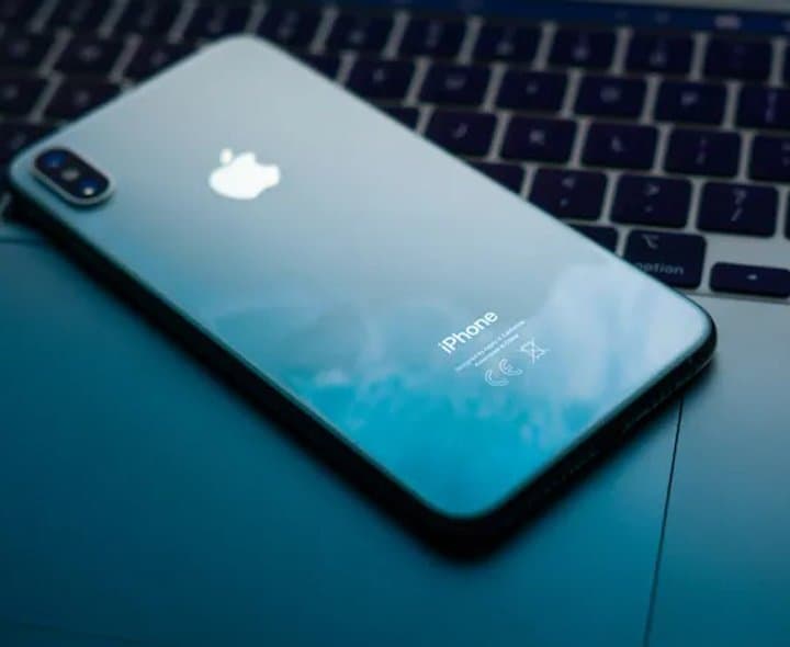 కొత్త ఐఫోన్‌కు బదులు రిఫర్బిష్డ్ వైపు మొగ్గు