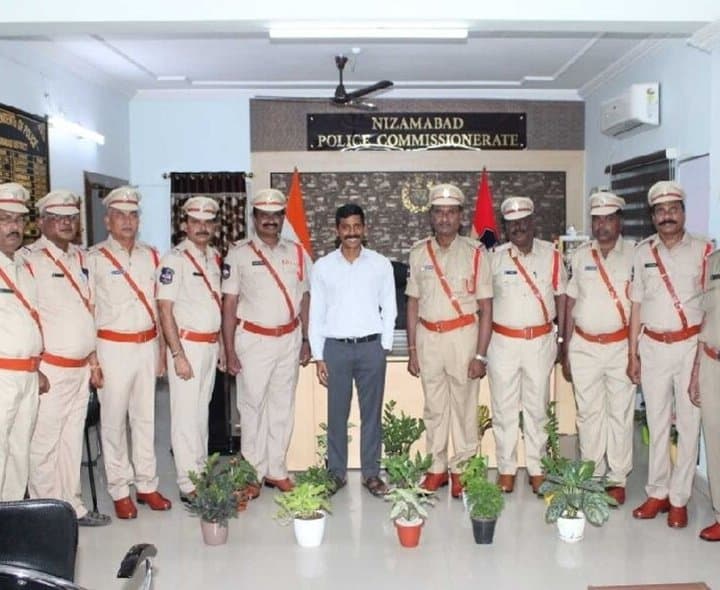 10 మంది హెడ్ కానిస్టేబుళ్లకు ఏఎస్‌ఐలుగా పదోన్నతి