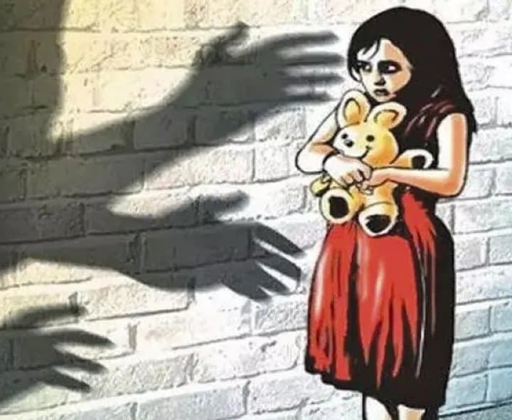 కూతురిపైనే తండ్రి అకృత్యం