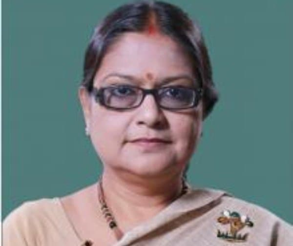 టీఎంసీకి భారీ షాక్: ఎన్డీఏలోకి 20 మంది ఎంపీలు