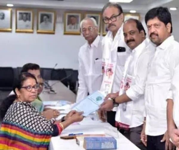రాజ్యసభ అభ్యర్థిగా లింగమనేని రమేశ్ నామినేషన్