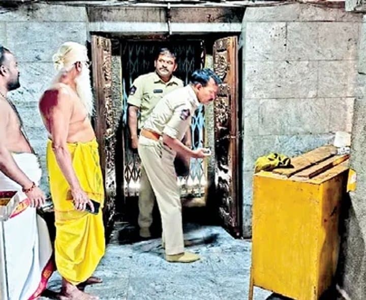 వరుస ఆలయ చోరీలు.. నిందితులు ఎక్కడ?