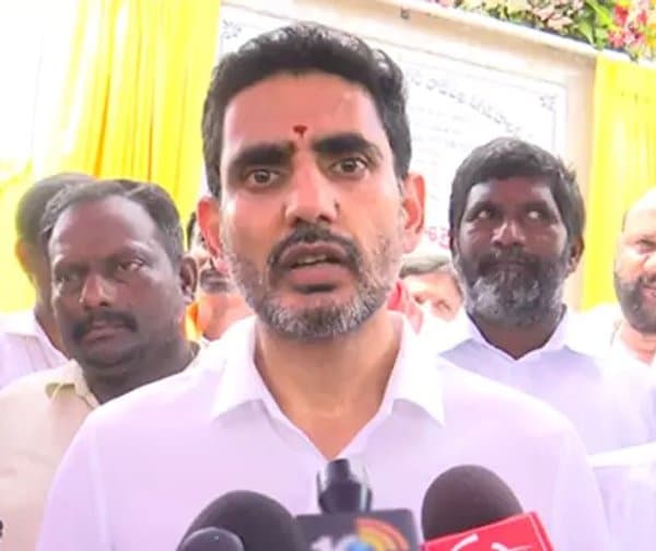 జగన్‌కు లోకేశ్‌ సవాల్‌: చర్చకు సిద్ధమా?