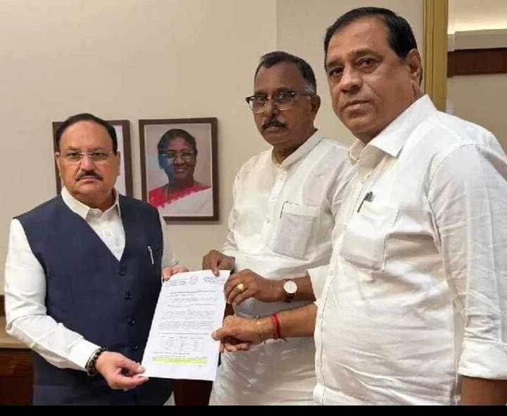 డీఏపీ కేటాయింపుపై కేంద్ర మంత్రికి ఎంపీల వినతి