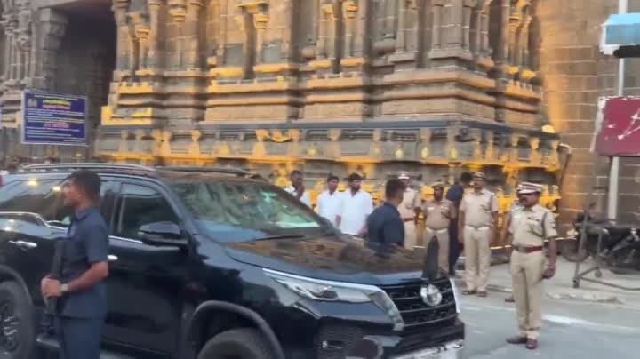 అరుణాచలేశ్వర ఆలయంలో అమిత్‌ షా పూజలు