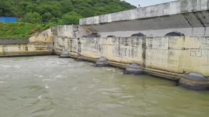 కల్వకుర్తి పంపులు ప్రారంభం