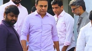 అభిమానులను ఆప్యాయంగా పలకరించిన రామన్న 🩷