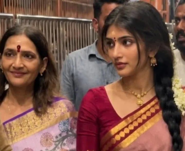 అరుణాచలంలో శ్రీలీల పూజలు