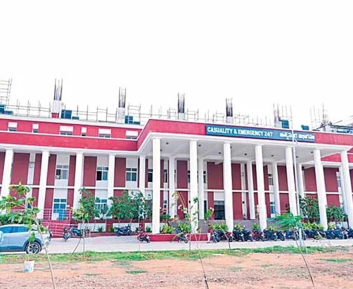 బాబు సర్కారు ‘స్టెత్’గోపం