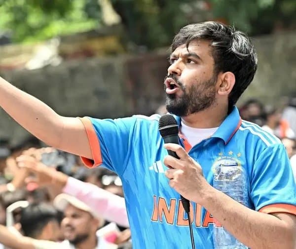నీట్ ఆత్మహత్యలపై నిరసన