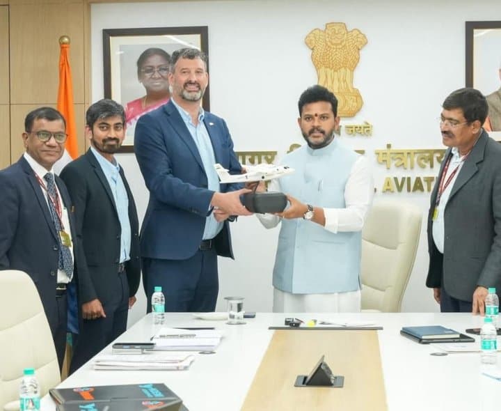 ఎలక్ట్రిక్ సీప్లేన్పై పవన్ హాన్స్ ఒప్పందం