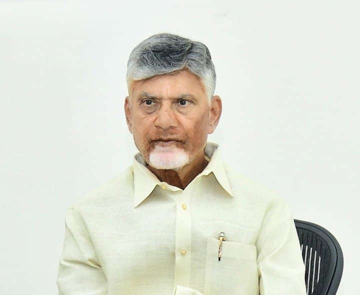 అగ్రిగోల్డ్ బాధితులకు త్వరగా న్యాయం చేయాలి: సీఎం చంద్రబాబు