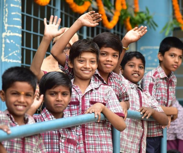 తెలంగాణలో పాఠశాలల ప్రారంభం
