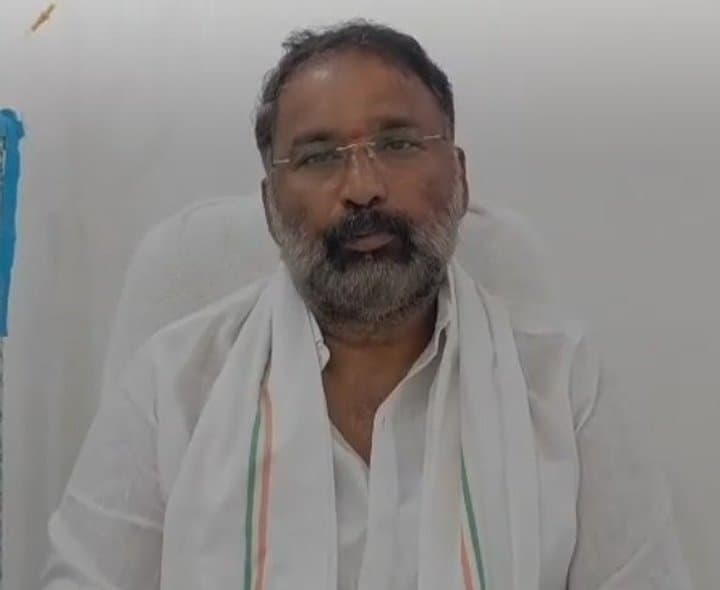 ప్రజలను మోసం చేసే రాజకీయాలు మానుకోవాలి: మంత్రి వాకిటి శ్రీహరి