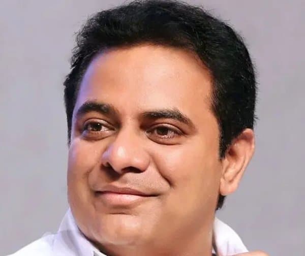 కేటీఆర్ మలేషియా పర్యటన: ఘన స్వాగతం