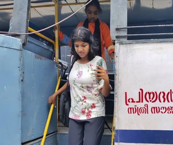 కేరళలో మహిళలకు ఉచిత ప్రయాణం
