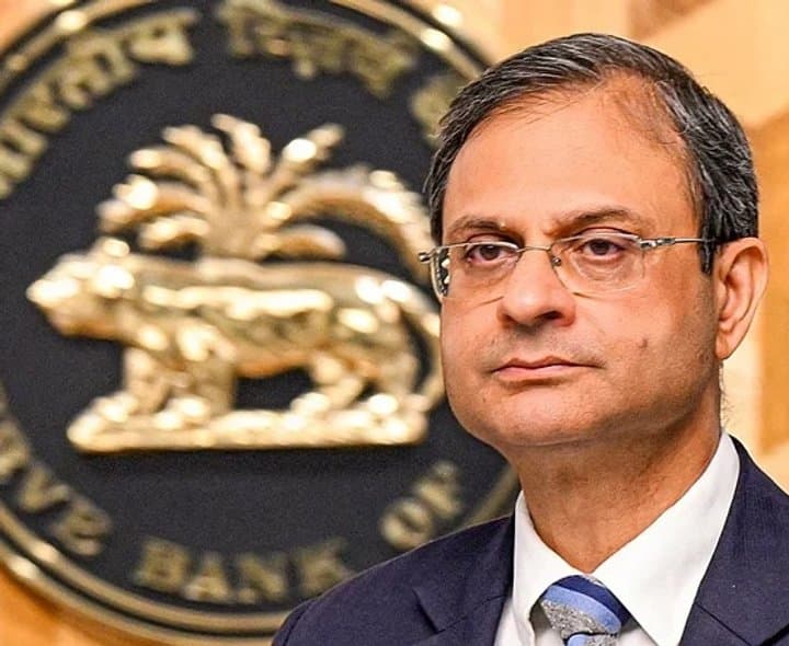 యూపీఐ ఛార్జీలపై ఆర్బీఐ గవర్నర్ స్పందన