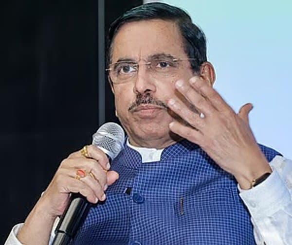 ఏపీ అభివృద్ధికి కేంద్రం పూర్తి సహకారం: ప్రహ్లాద్ జోషి