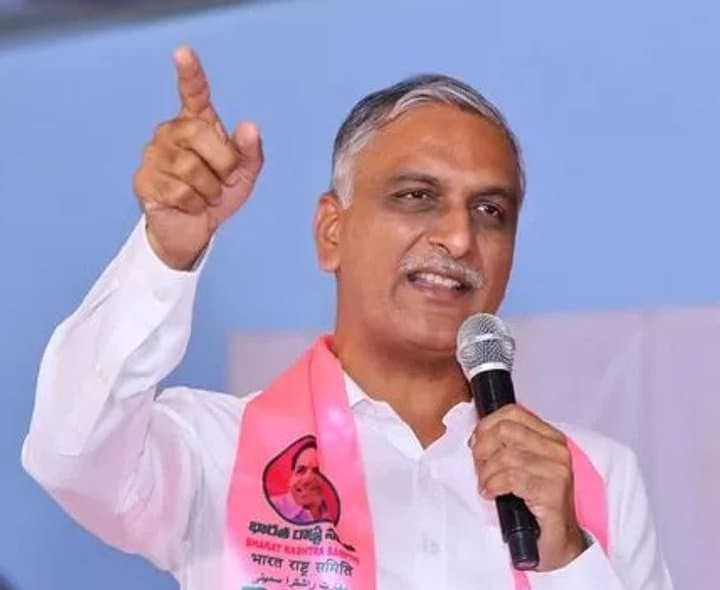 ప్రభుత్వాస్పత్రుల పరిస్థితిపై హరీశ్రావు విమర్శలు