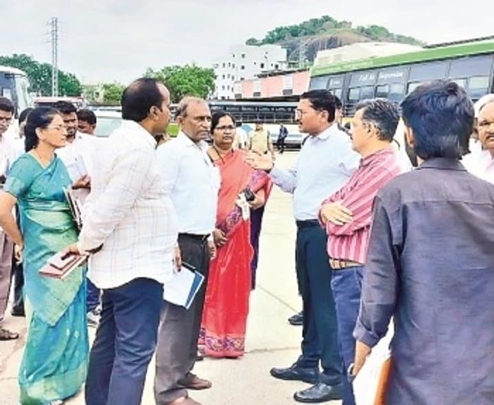 వరంగల్కు మరో 100 ఎలక్ట్రిక్ బస్సులు
