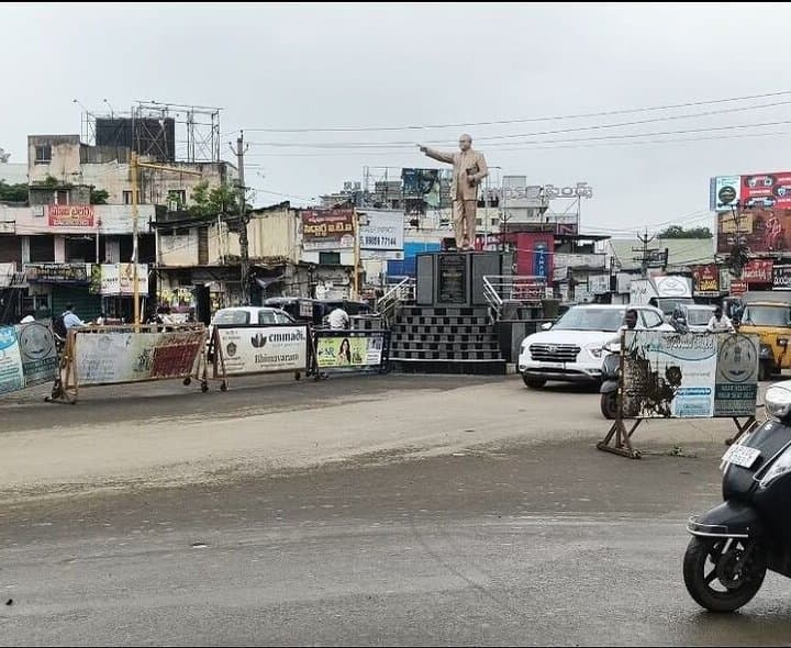 భీమవరం, ఏలూరులో ట్రాఫిక్ కష్టాలు