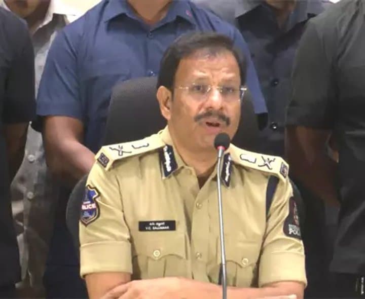 సైబరాబాద్లో కల్తీ మసాలాలపై దాడులు