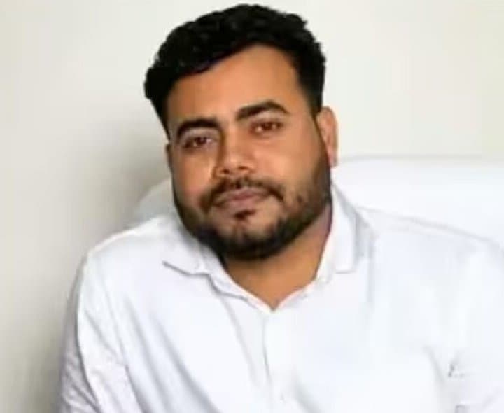 12 ఉద్యోగాలు సాధించిన వ్యక్తి అరెస్ట్