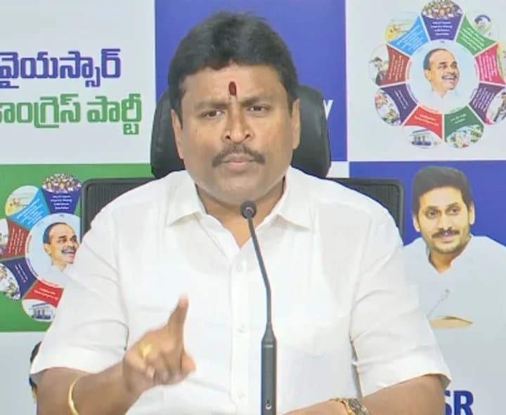 బోండా ఉమపై తీవ్ర విమర్శలు చేసిన వైఎస్సార్సీపీ