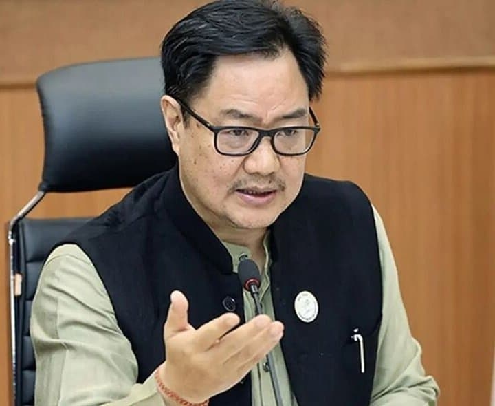 ప్రత్యేక పార్లమెంట్ సెషన్ లేదన్న రిజిజు