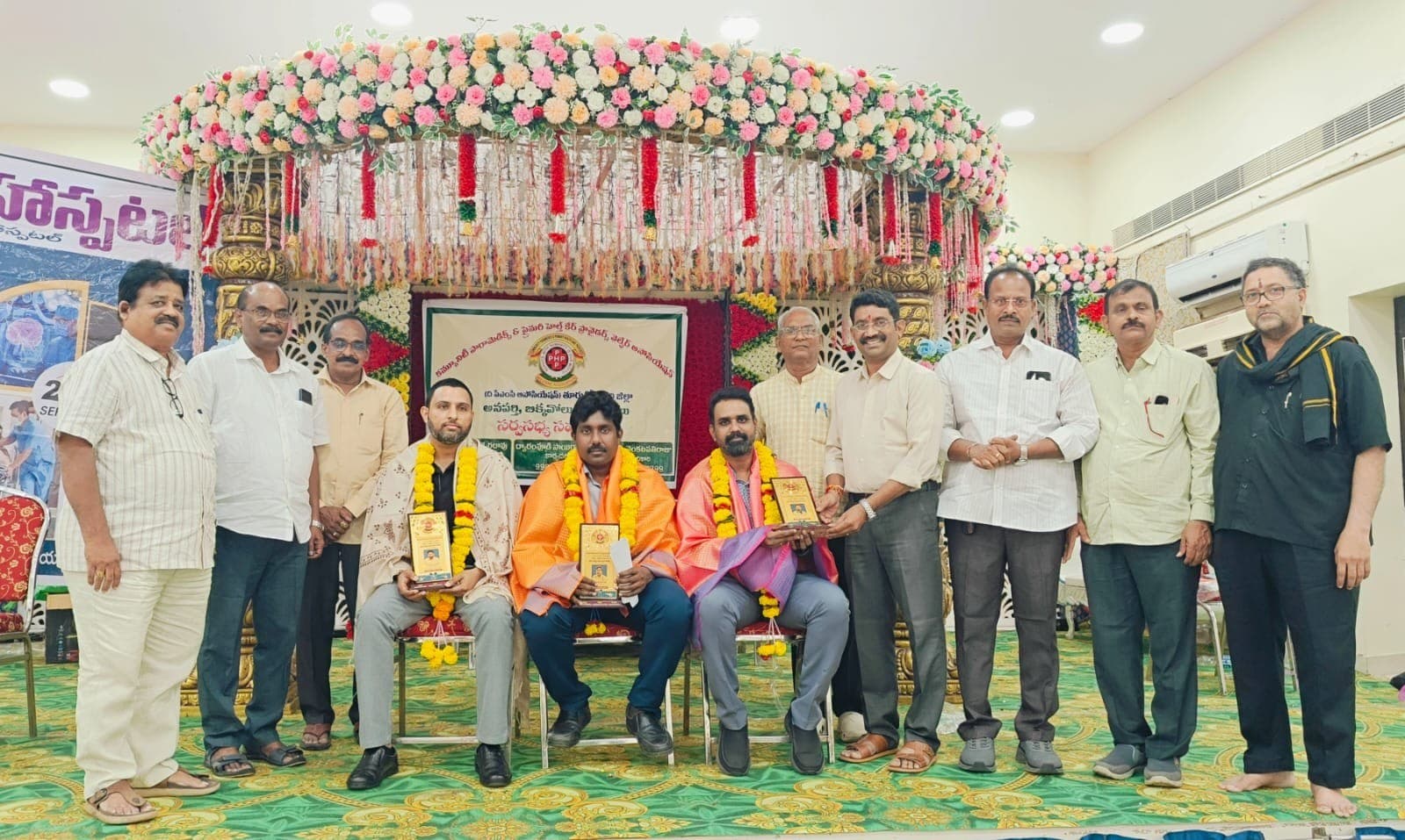 గ్రామాల్లో కోవిడ్, ఇతర సీజనల్ వ్యాధులపై ప్రజలకు అవగాహనా కల్పించాలి