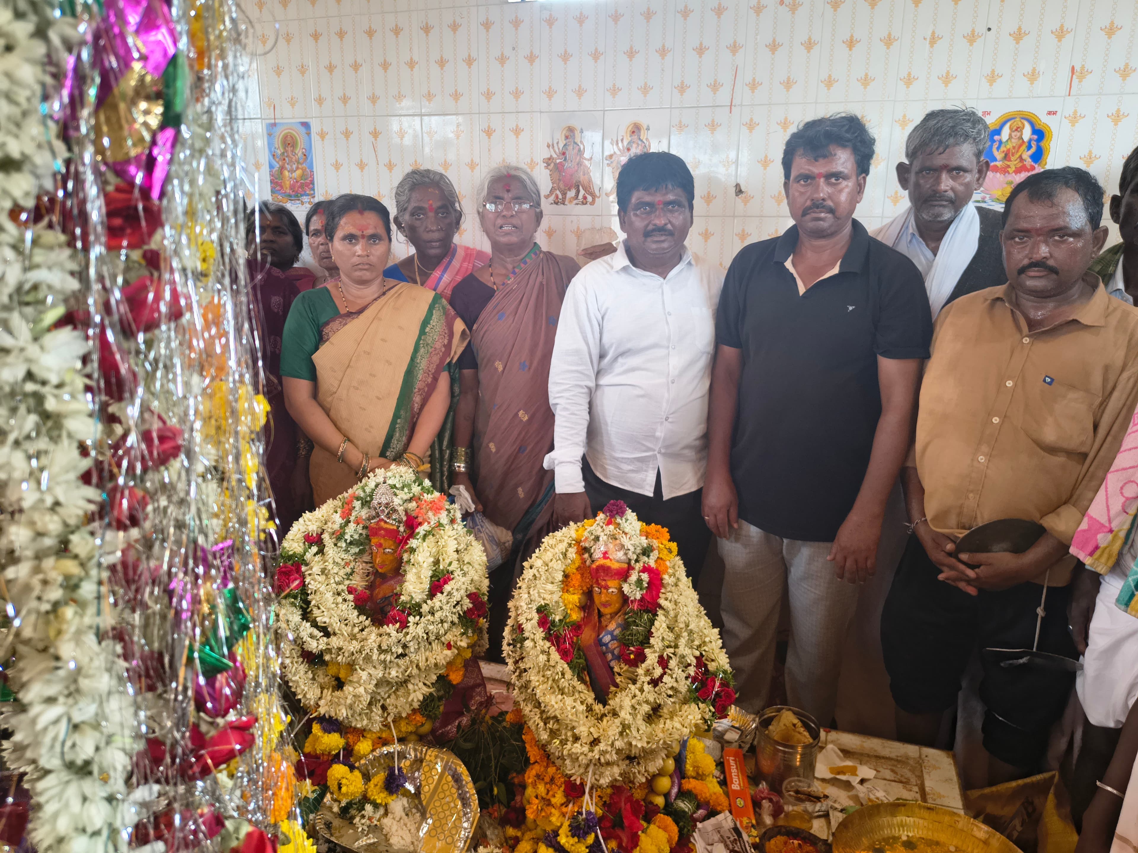 అమరచింత బోనాల ఉత్సవాల్లో రాయచూర్ పూలదండలు